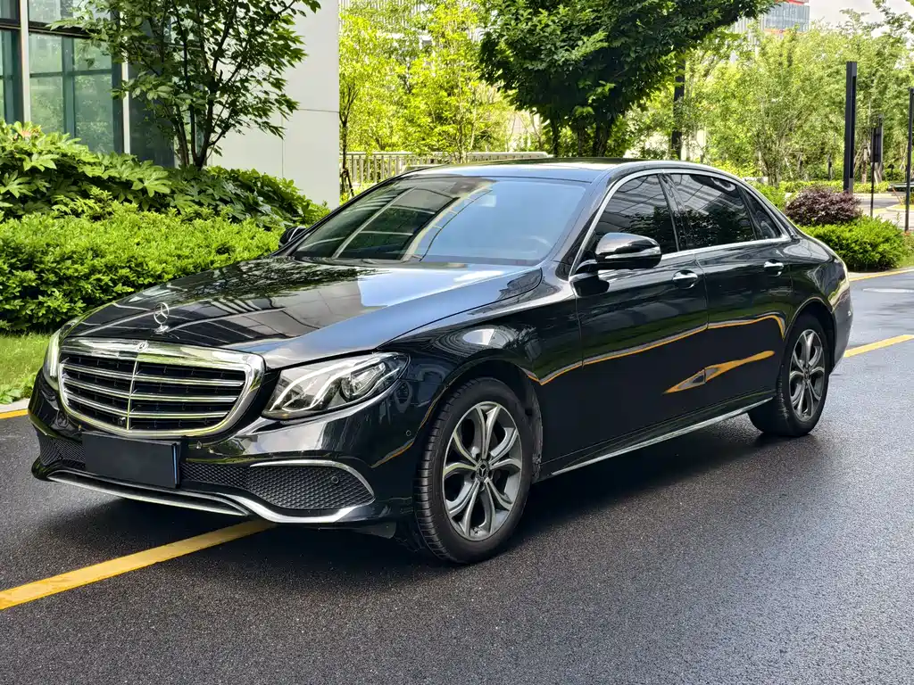 Mercedes-Benz E-Class 2020 E 300 L Sport Fashion Type