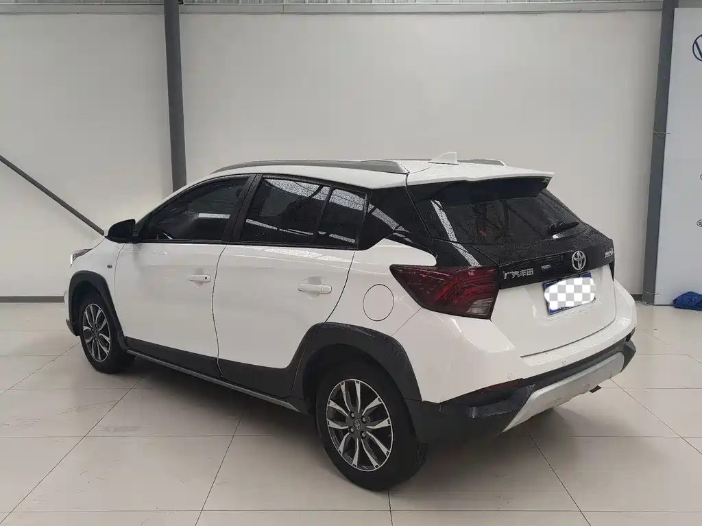 TOYOTA YARIS L ZHIXUAN