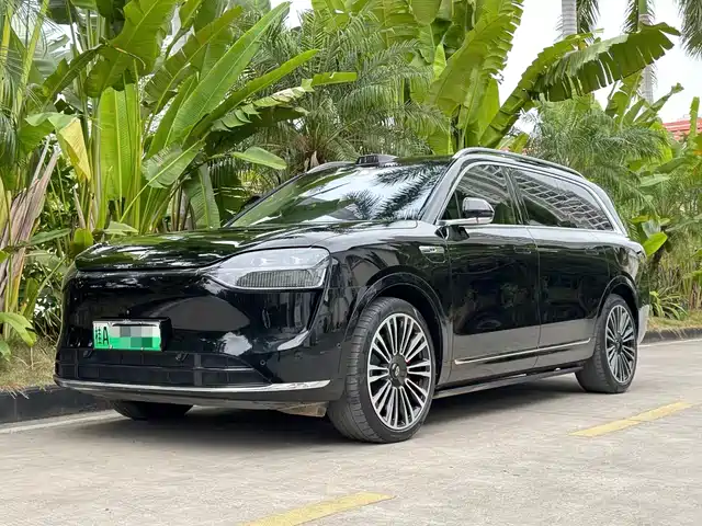 AITO ASK THE WORLD M9 2024