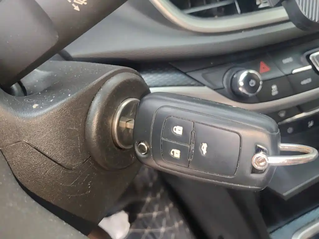 Buick Excelle — миниатюра 9