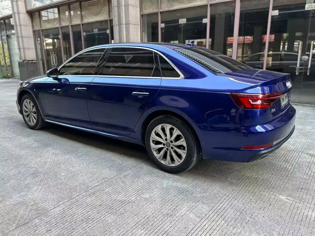 Audi A4L — миниатюра 3