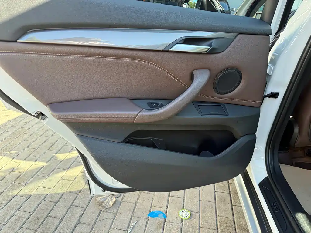 BMW X1 — миниатюра 9
