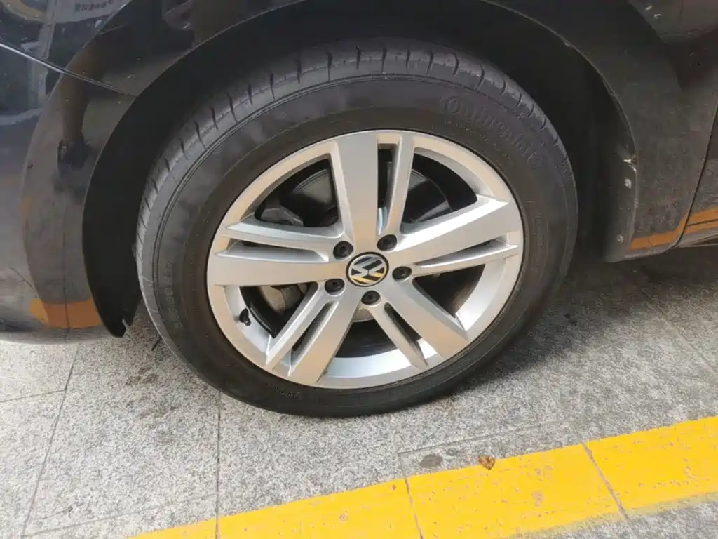 Volkswagen Sharan — миниатюра 23