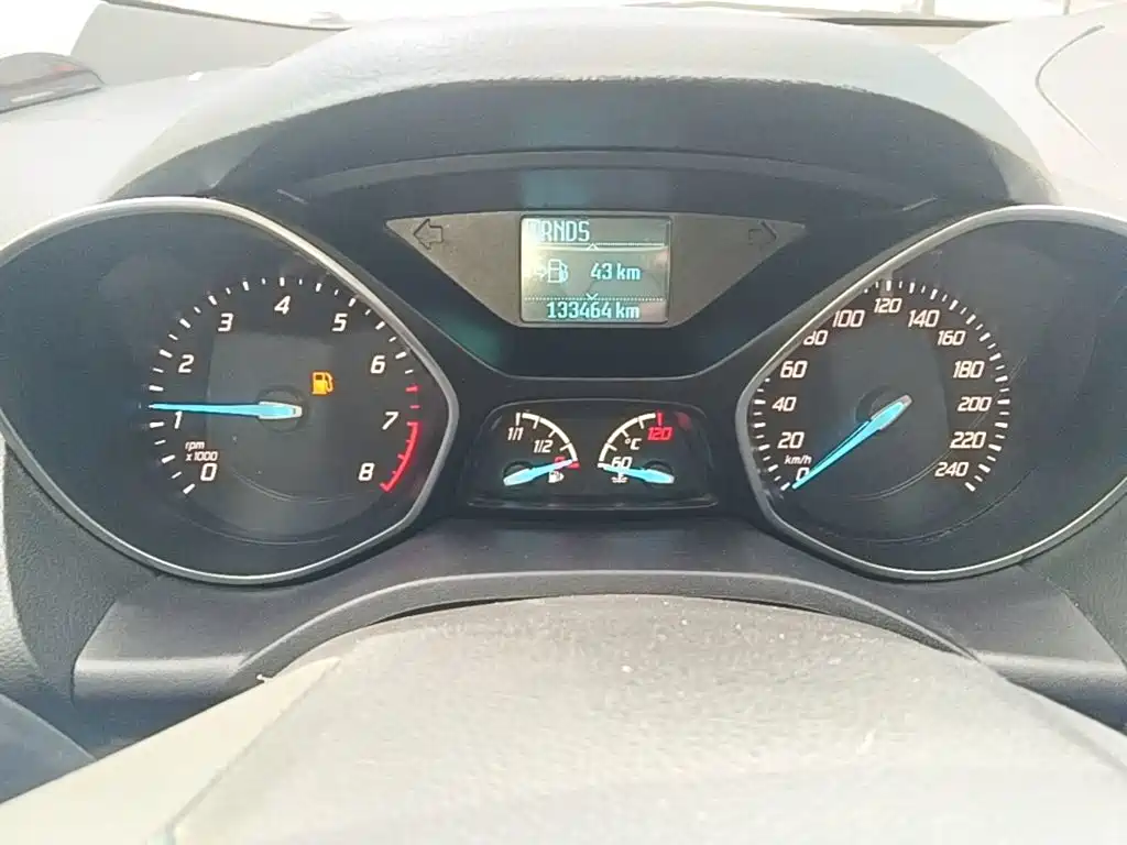Ford Kuga — миниатюра 12