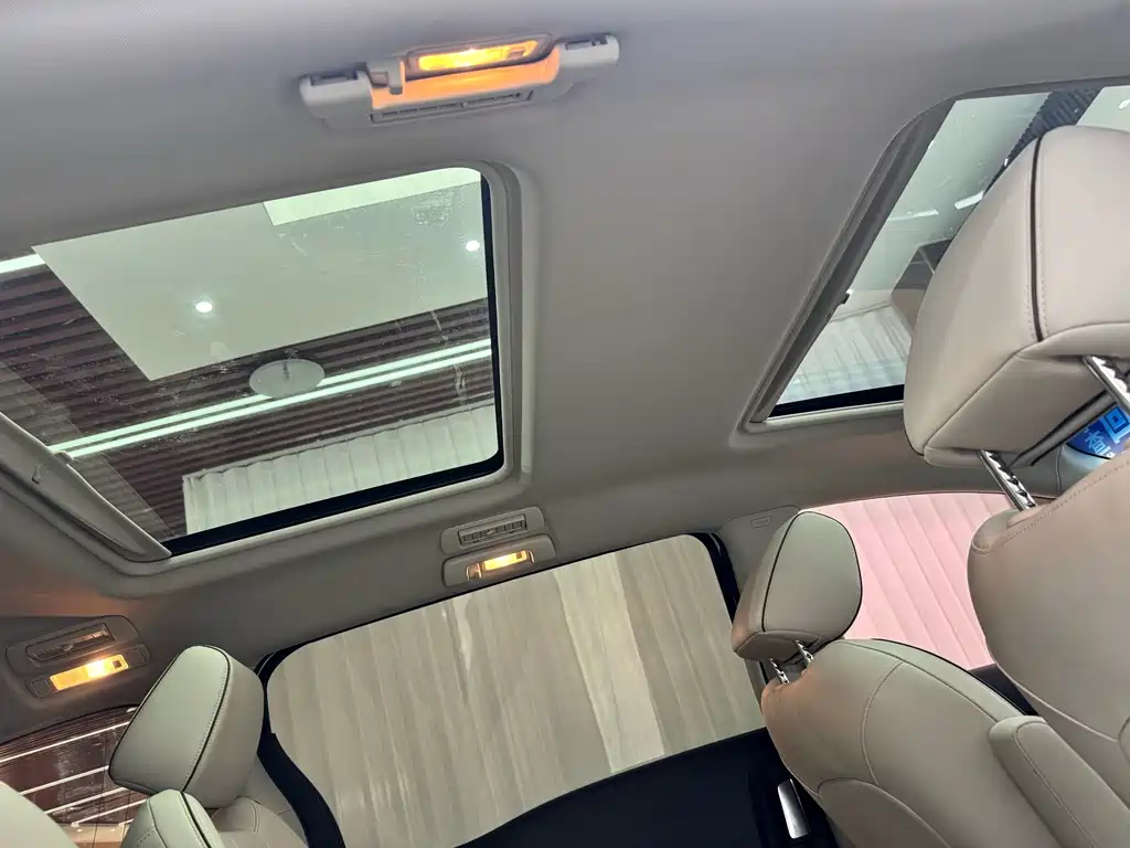 Buick GL8 — миниатюра 18
