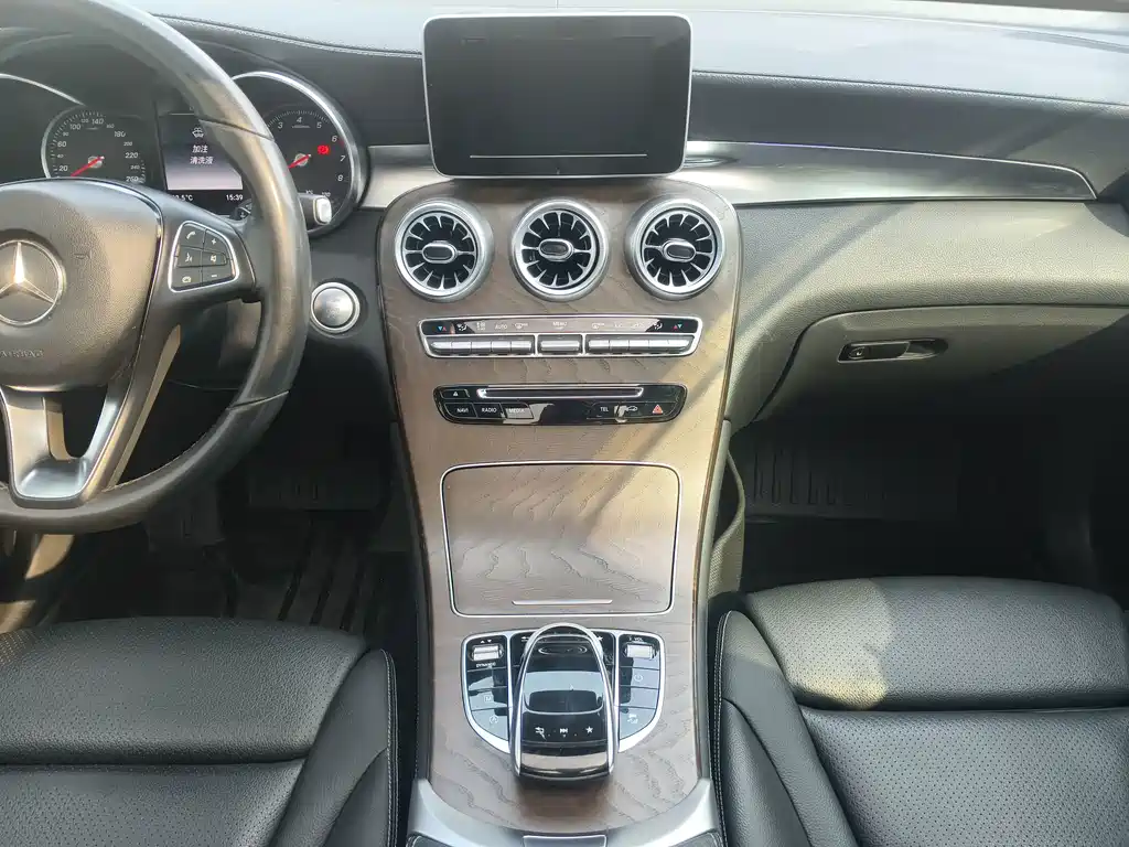 Mercedes-Benz GLC — миниатюра 14