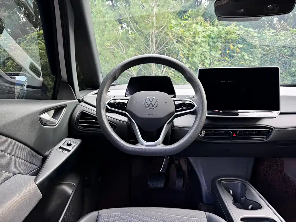 Volkswagen ID.3 — миниатюра 16