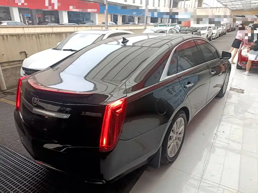Cadillac XTS — миниатюра 7