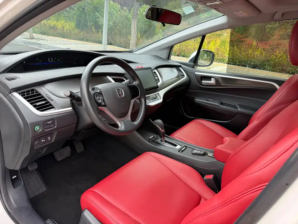 Honda Jade — миниатюра 9