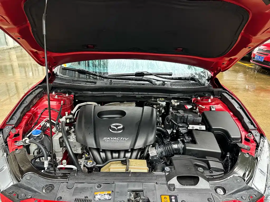 Mazda 3 Axela — миниатюра 8