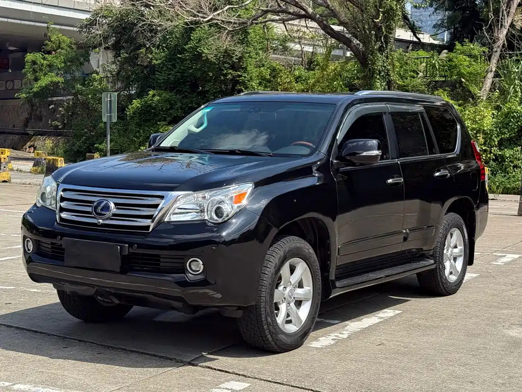 Купить Lexus GX