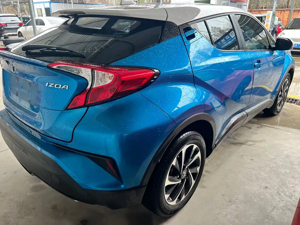 TOYOTA IZOA