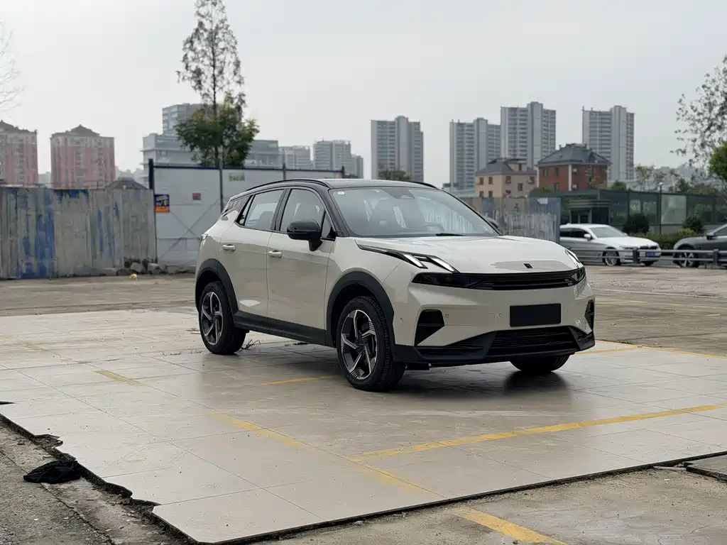 Lynk & Co 06 — миниатюра 3