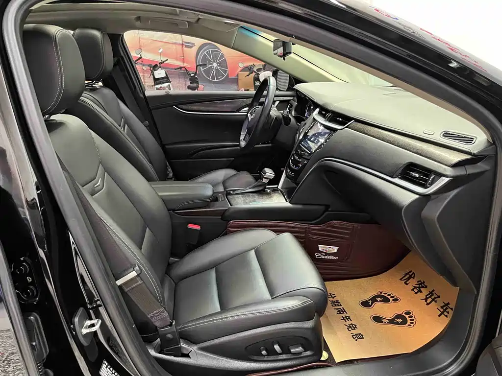 Cadillac XTS — миниатюра 12