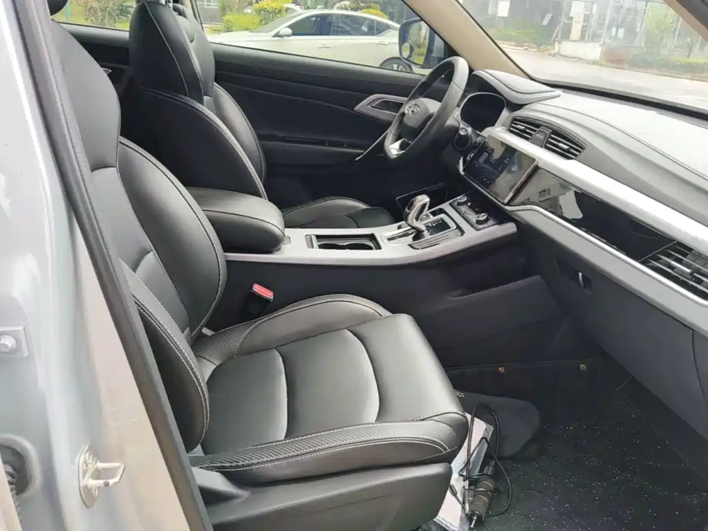 Geely Boyue — миниатюра 25