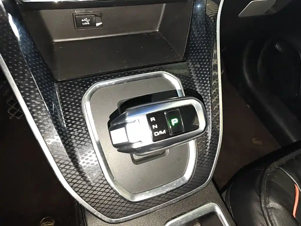 Haval M6 — миниатюра 14