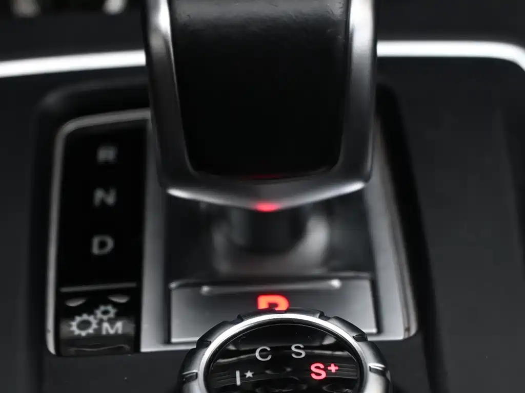 Mercedes-Benz A-Class AMG (Import) — миниатюра 12