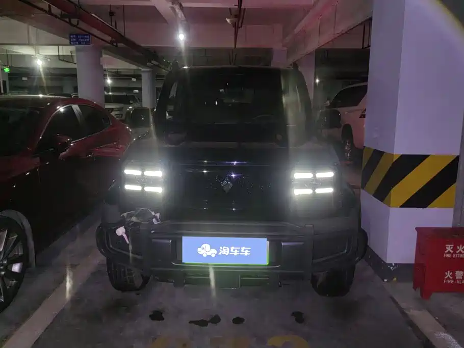 Baojun Yueye — миниатюра 2