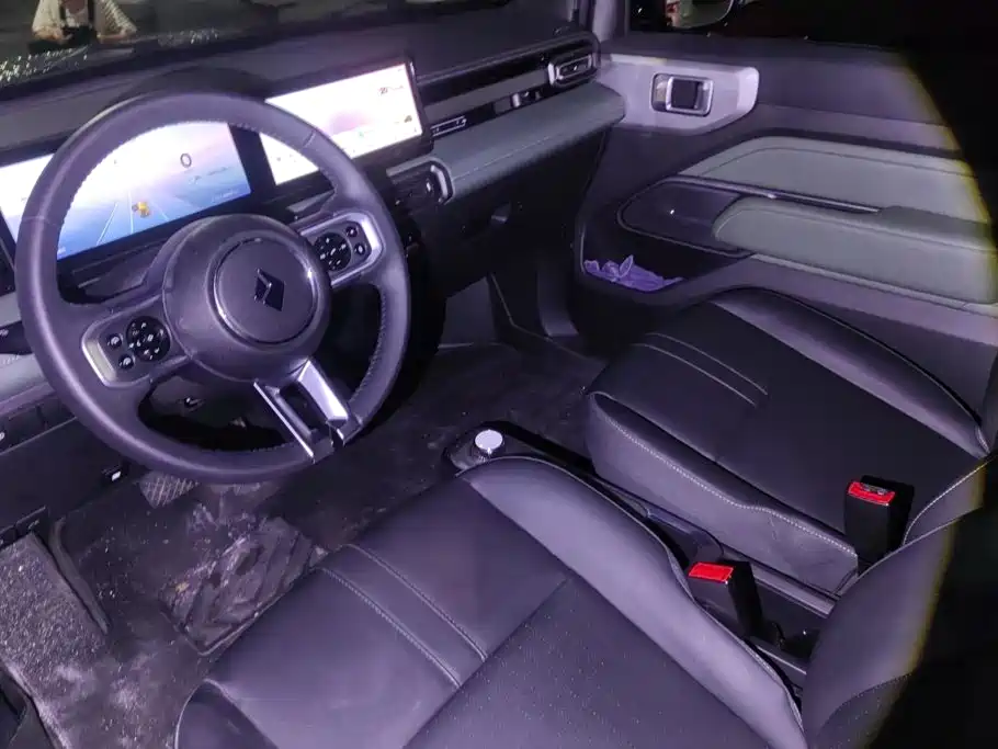 Baojun Yueye — миниатюра 12