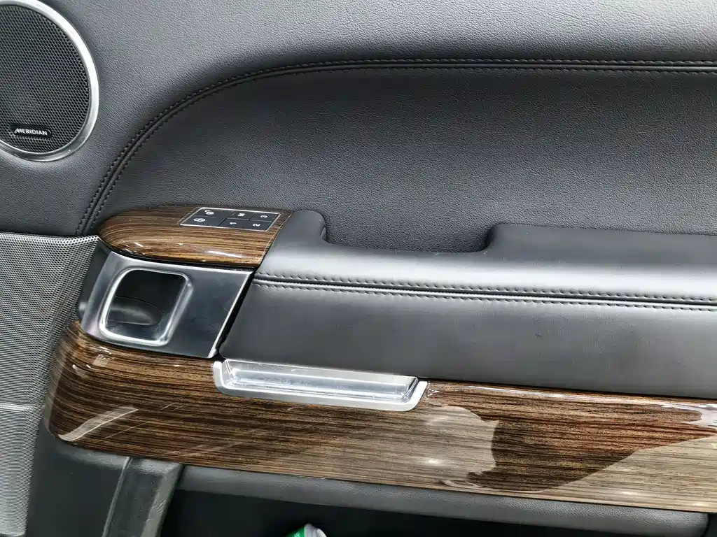 LAND ROVER RANGE ROVER SPORT NEW ENERGY