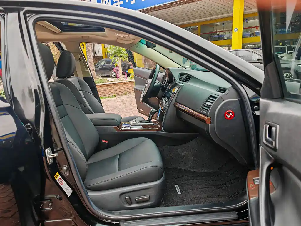 Toyota Reiz 2.5V Elite Sharp Edition, фото 7