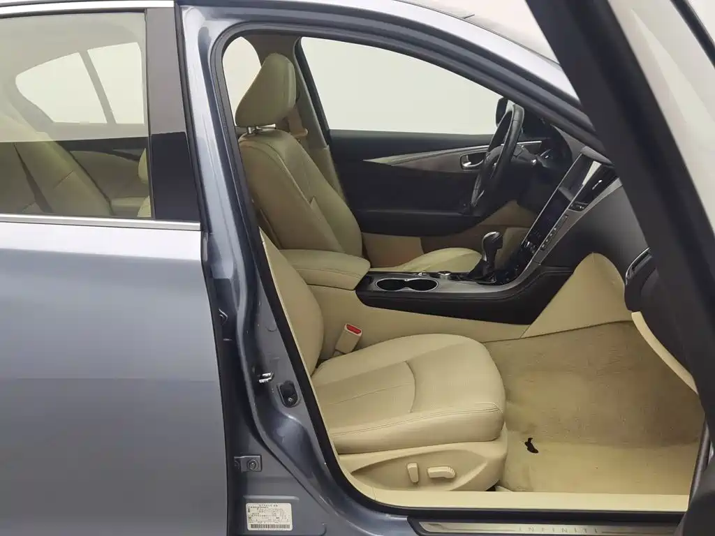 Infiniti Q50 — миниатюра 23