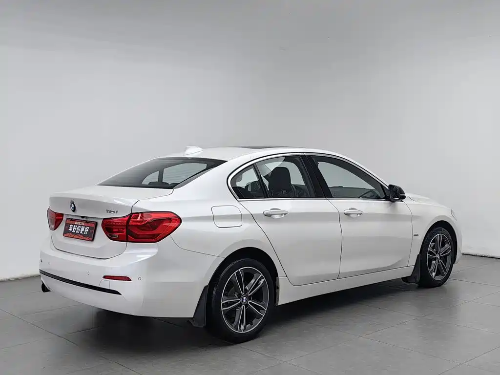 BMW 1 Series — миниатюра 2