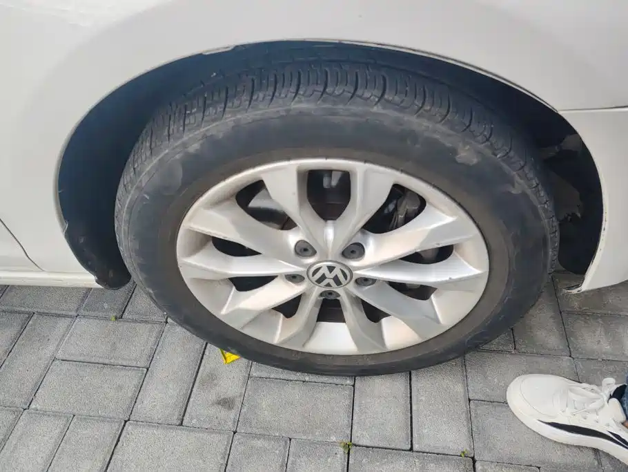 Volkswagen Golf — миниатюра 6