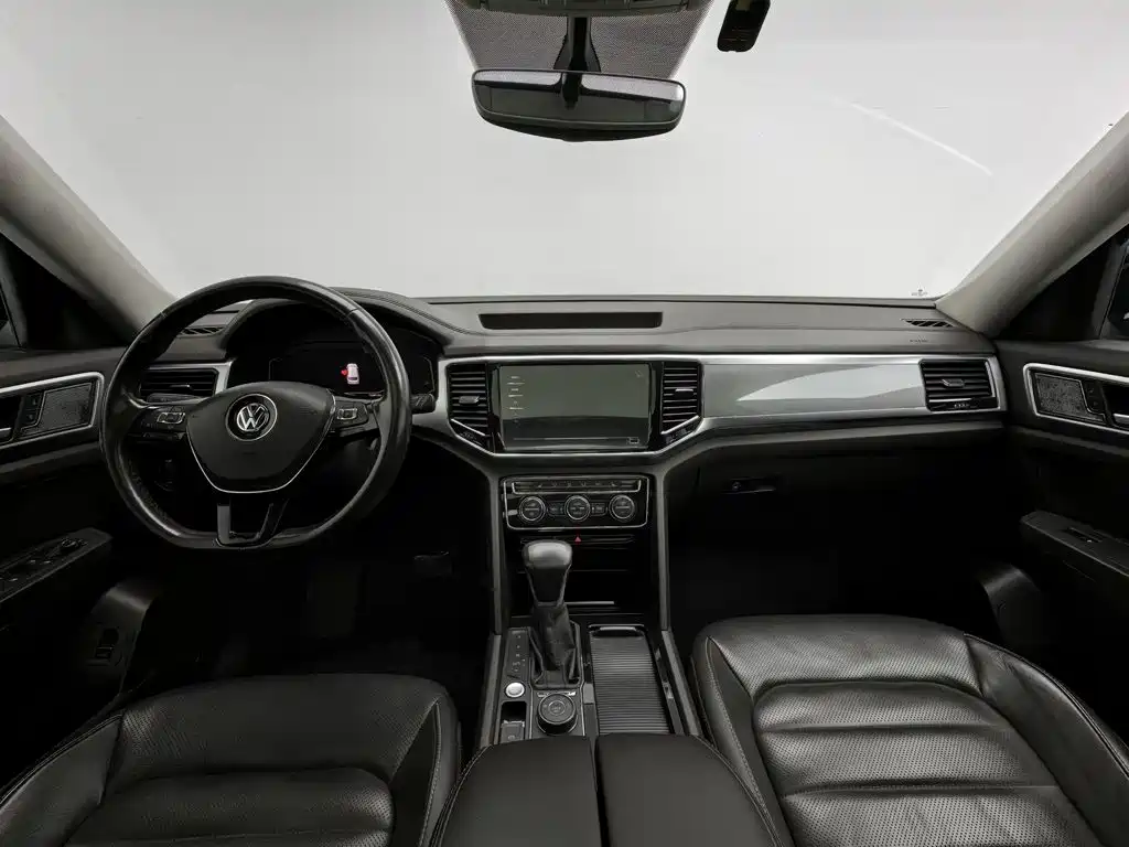 Volkswagen Teramont — миниатюра 5