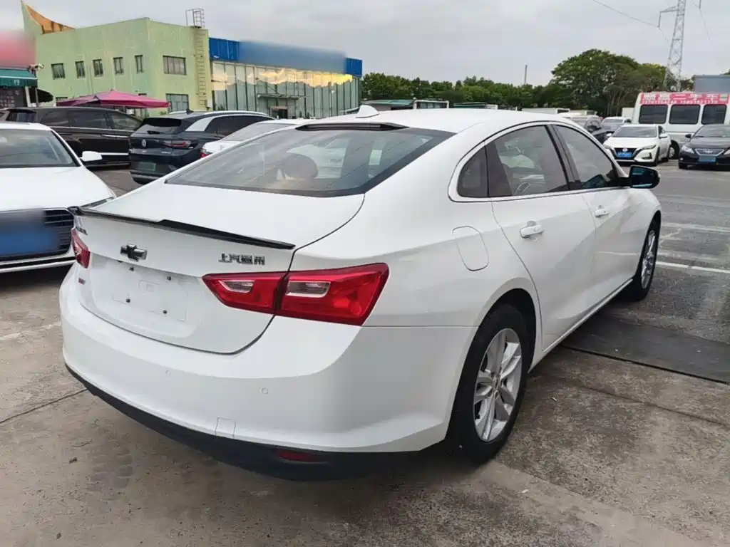 Chevrolet Malibu XL — миниатюра 7