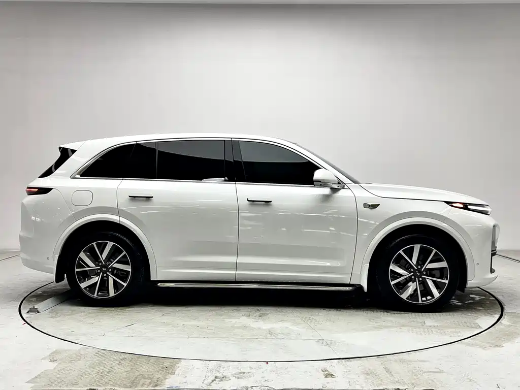Li Auto IDEAL L7