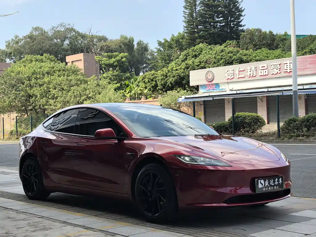 Tesla Model 3 2023 — фото 3