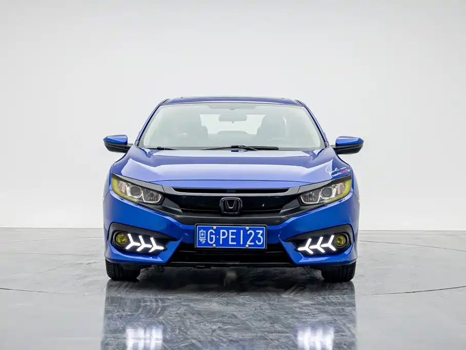 Honda Civic — миниатюра 32