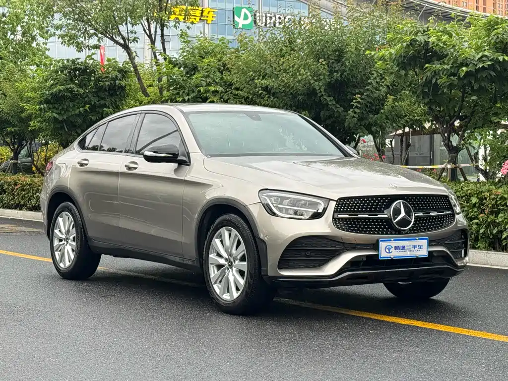 Mercedes-Benz GLC 2020 GLC 260 4MATIC SUV