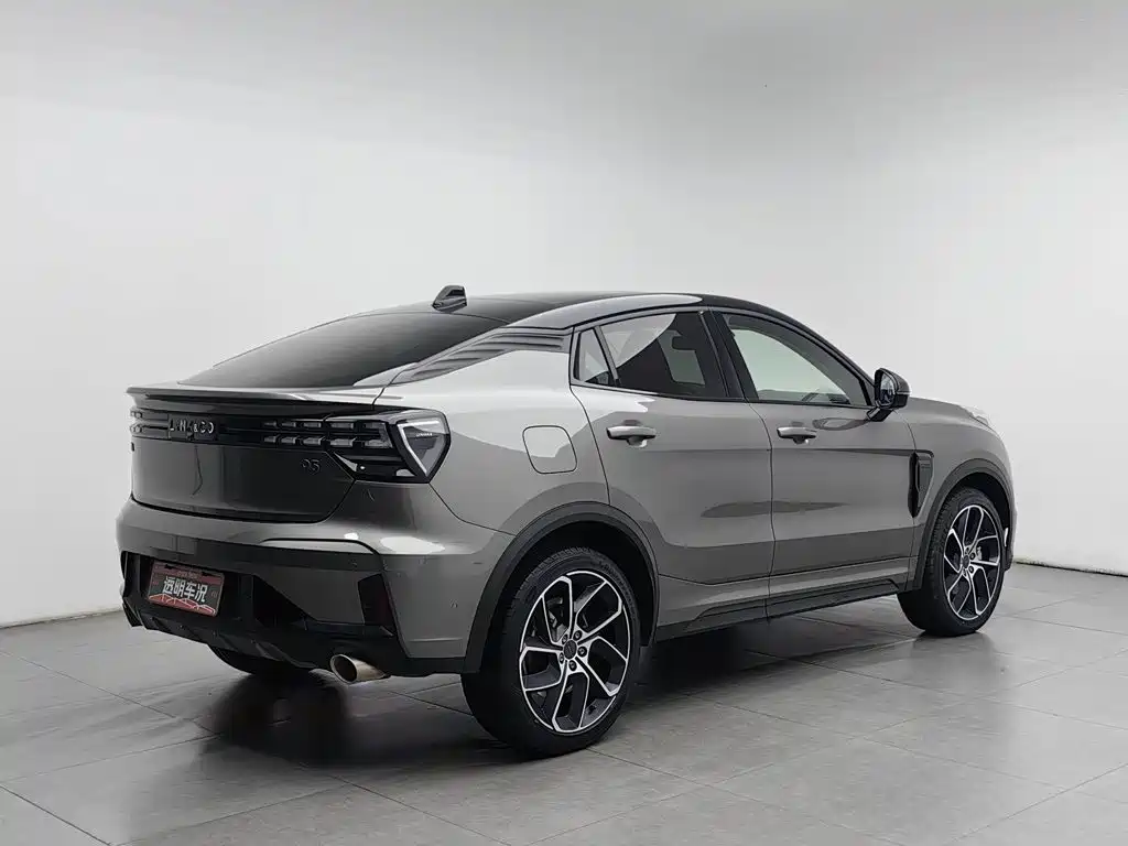Lynk & Co 05 — миниатюра 2