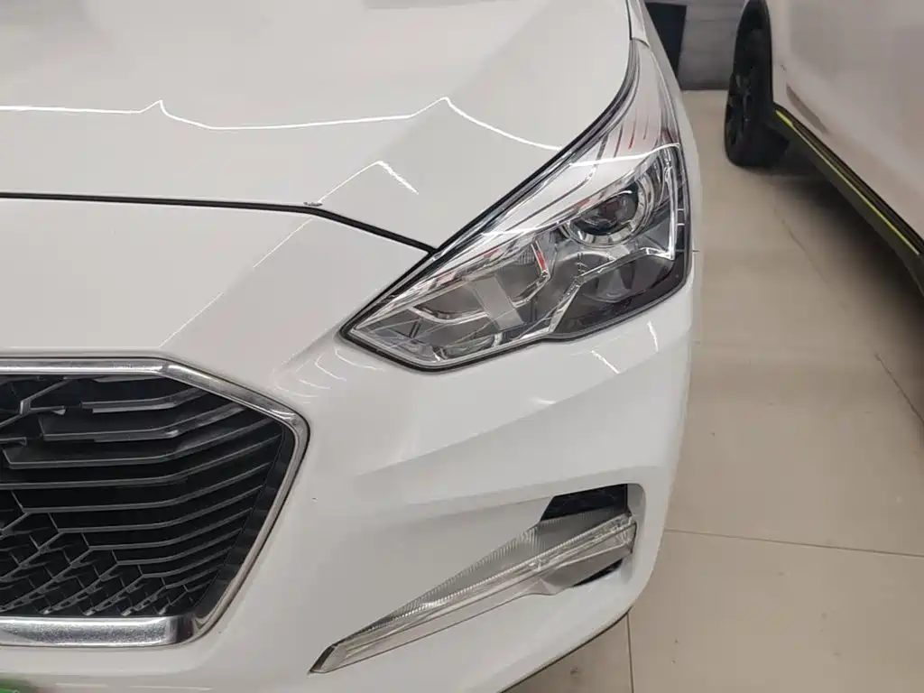 Haval M6 — миниатюра 24