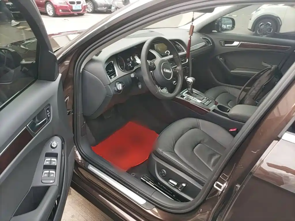 Audi A4L — миниатюра 16