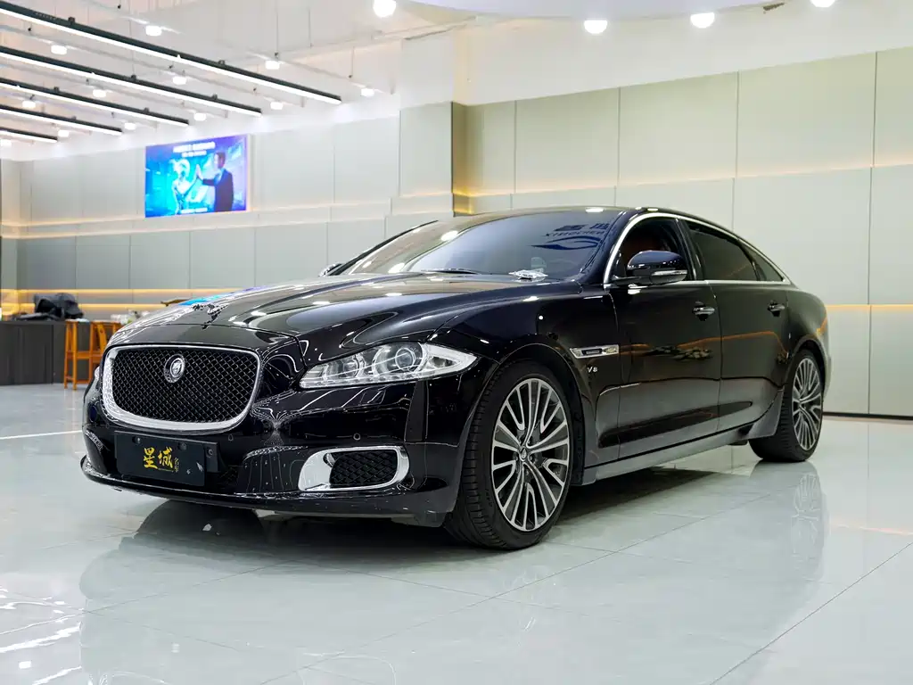 Jaguar XJ 2013 XJL 5.0 SC мест