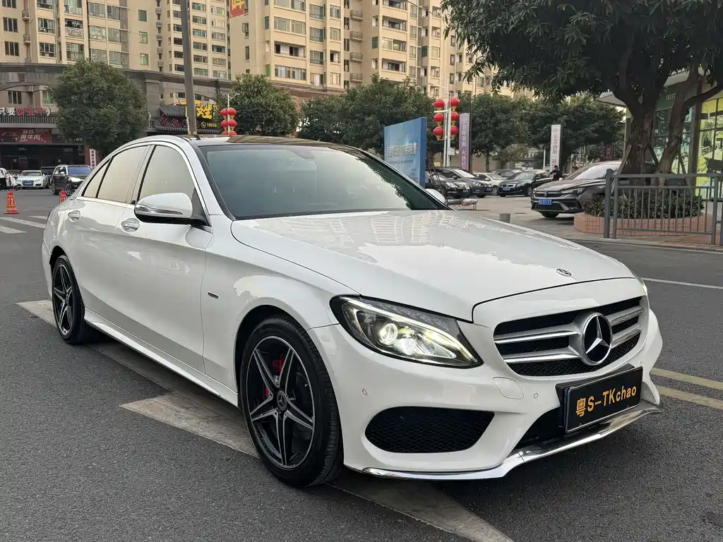 MERCEDES-BENZ C CLASS