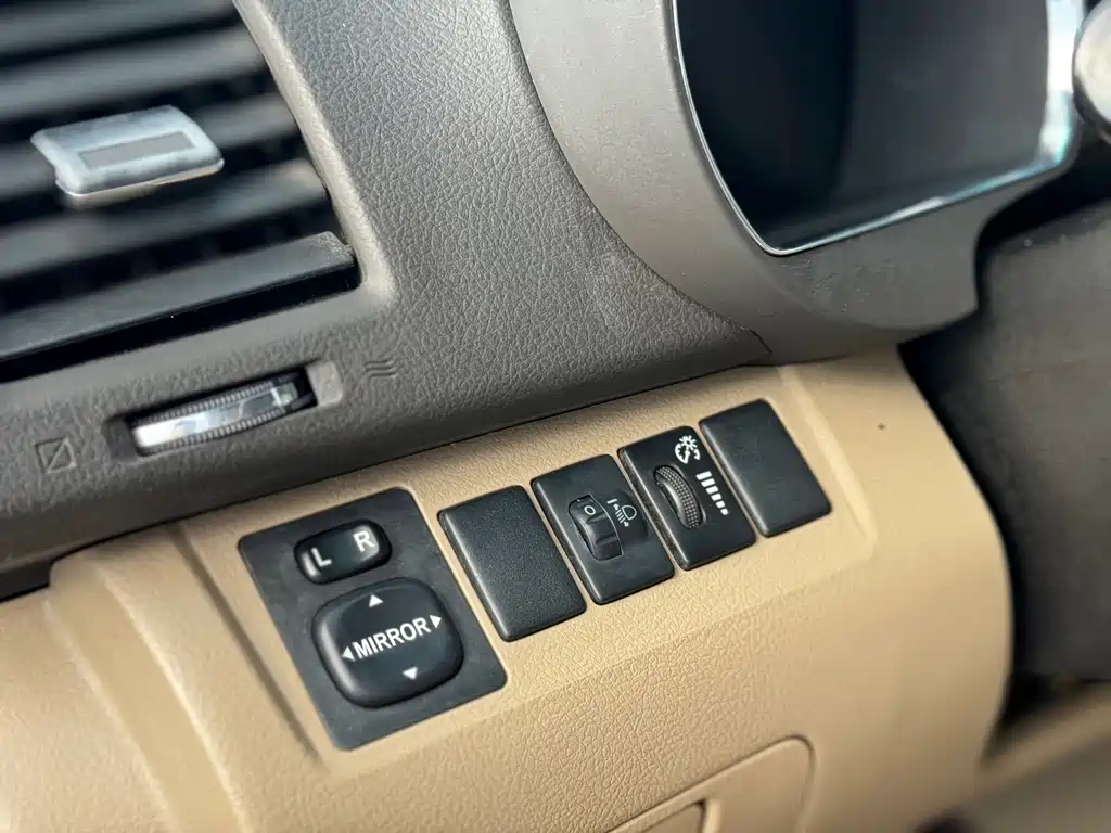 Toyota Highlander — миниатюра 16