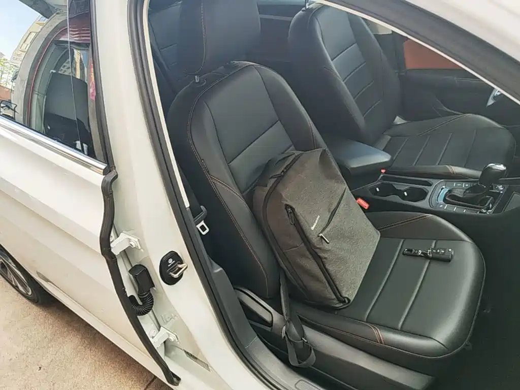 Volkswagen Bora — миниатюра 25