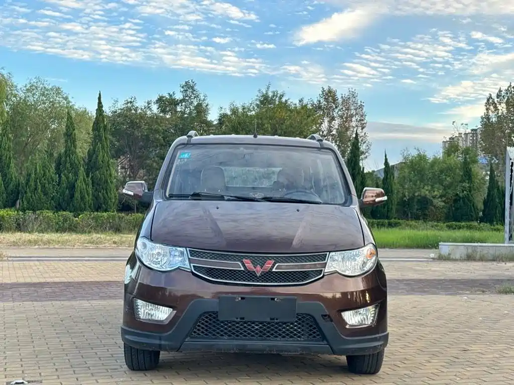 Wuling Hongguang — миниатюра 2