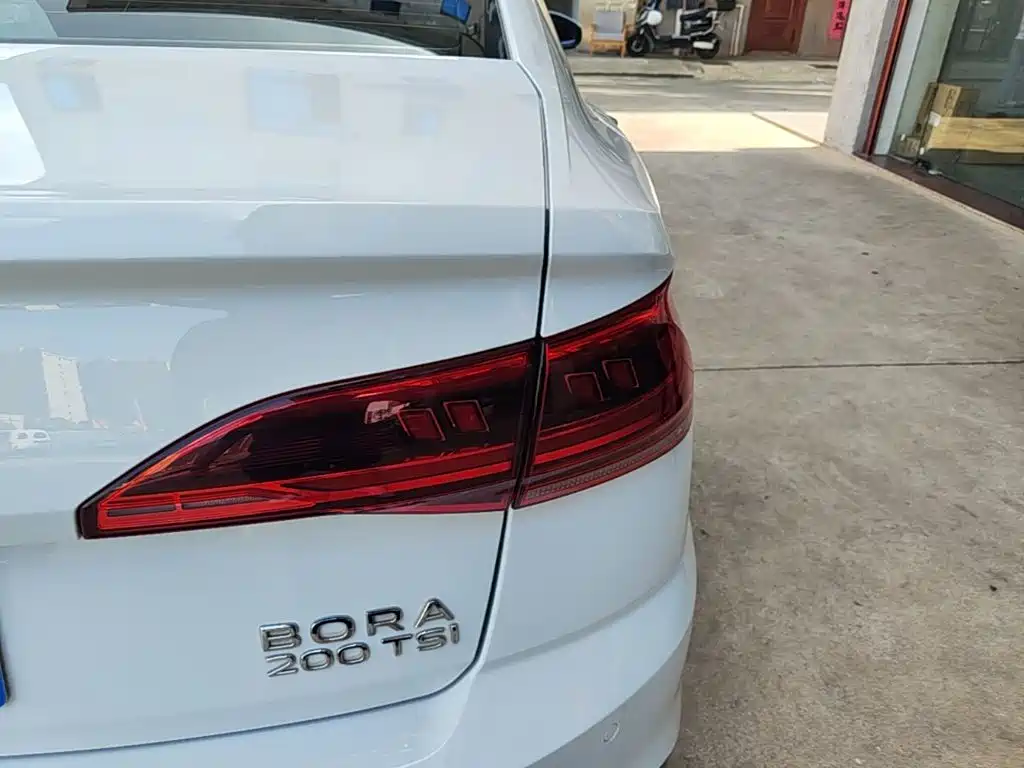 Volkswagen Bora — миниатюра 8