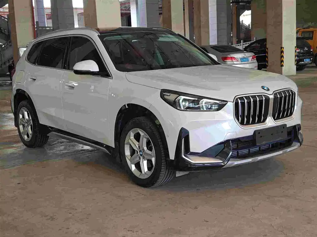 BMW X1 2023 sDrive20Li X