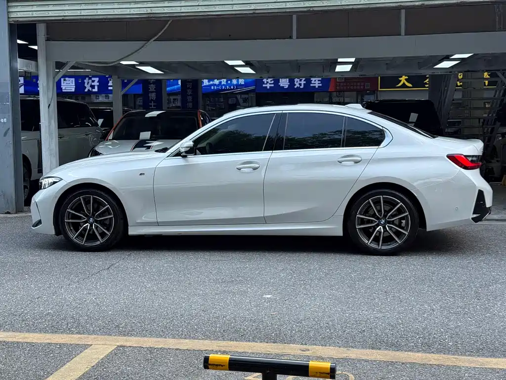 BMW 3 Series — миниатюра 5