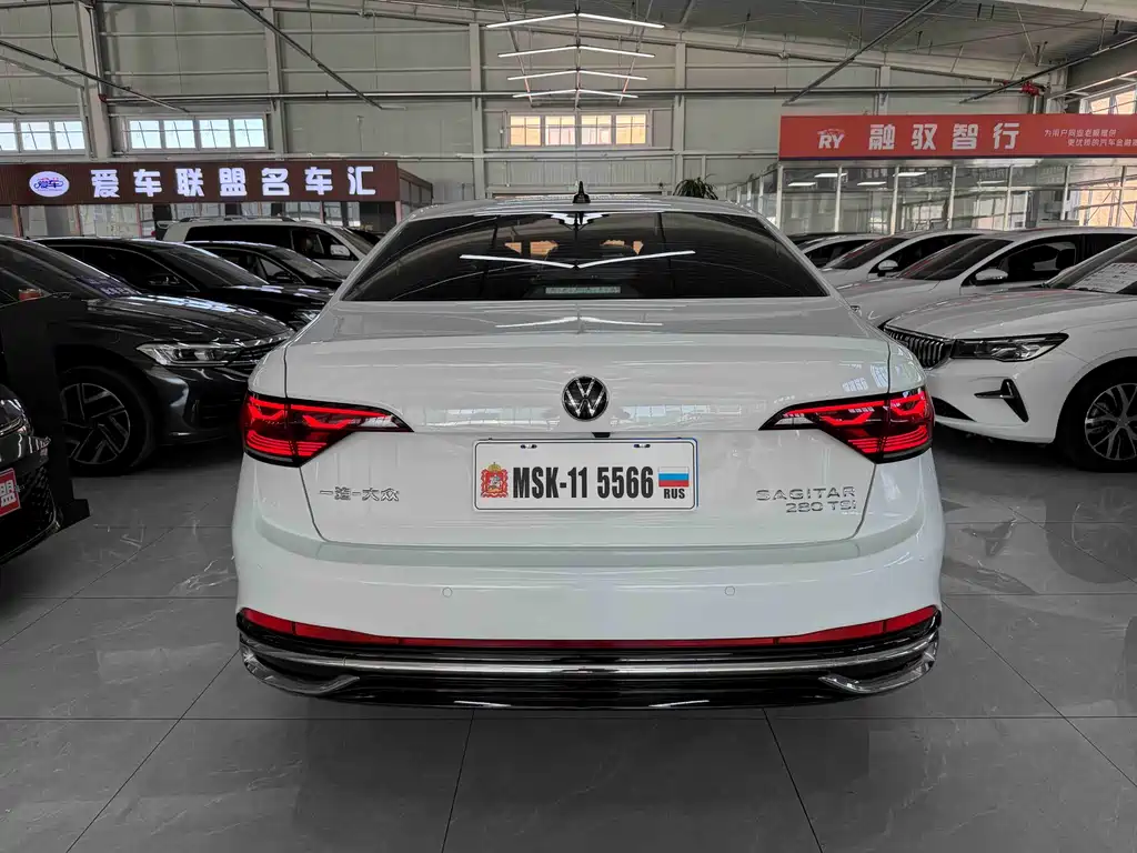 Volkswagen Sagitar 2023 280TSI DSG