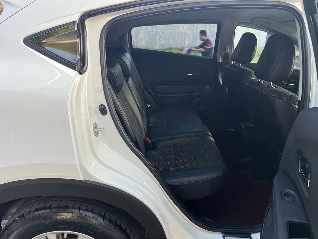 Honda Vezel — миниатюра 12