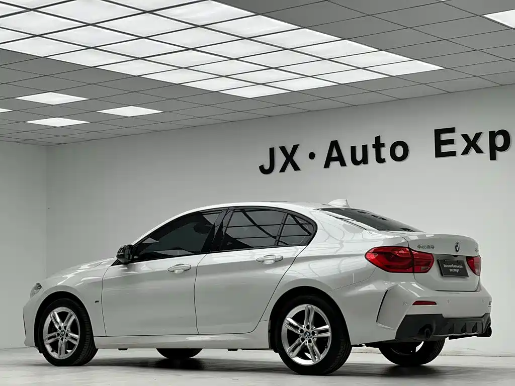 BMW 1 Series — миниатюра 24