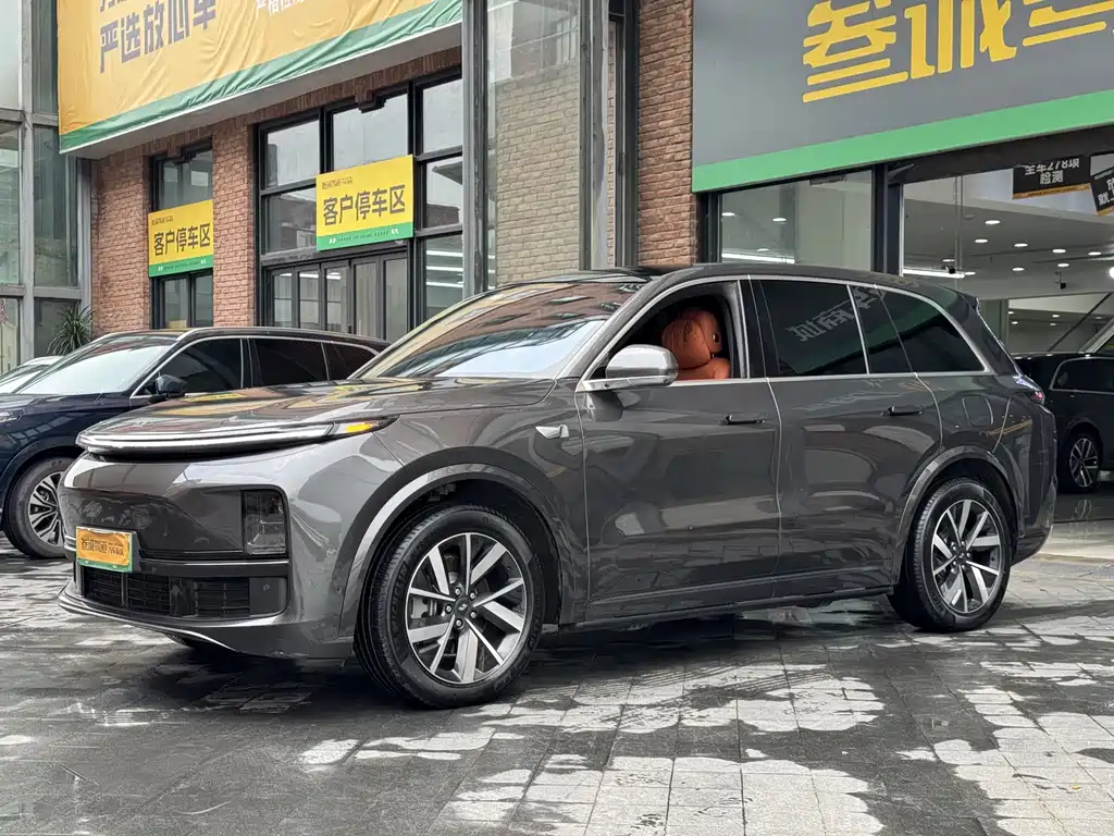Li Auto Li L8 — миниатюра 4