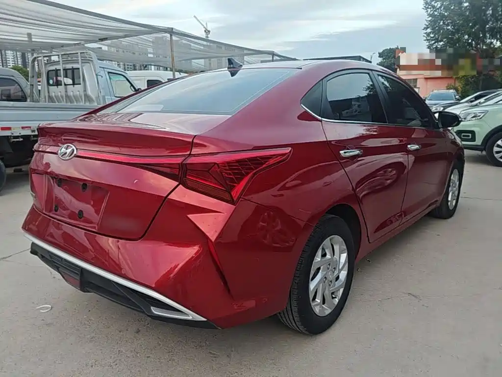 Hyundai Verna — миниатюра 7